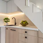 8 Loft Apartman