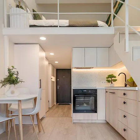 8 Loft Apartman Vilnius